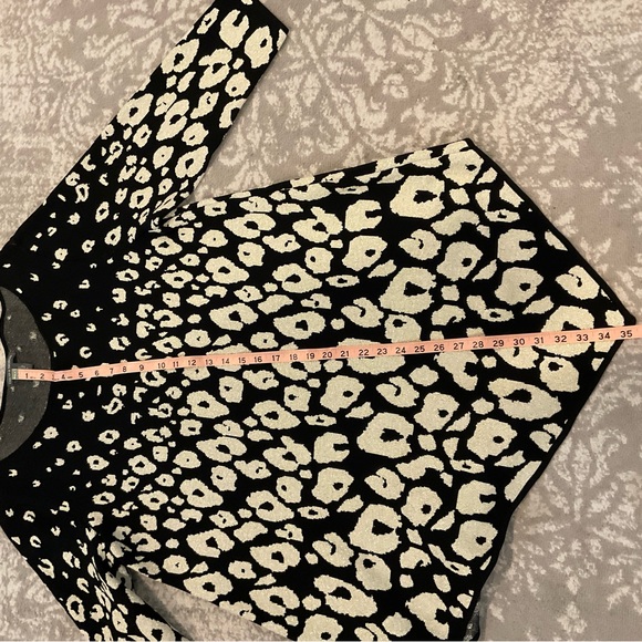 Chelsea & Theodore Festive Animal Print Dolman sleeve sweater/dress Size XL - Picture 7 of 10